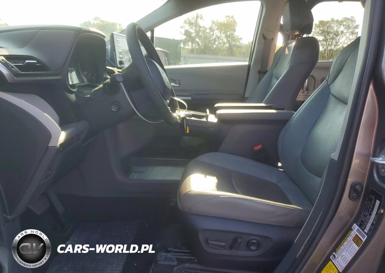 2022 Toyota Sienna Limited 7-Passenger VIN:5TDZRKEC0NS110935 - 7
