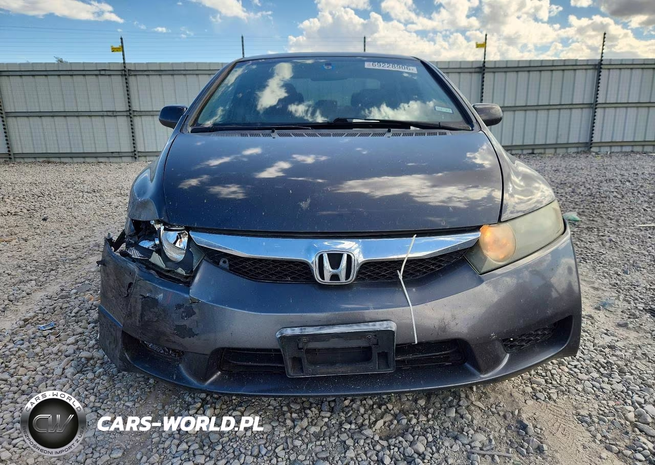 2010 Honda Civic Lx VIN:2HGFA1F53AH569083 - 5