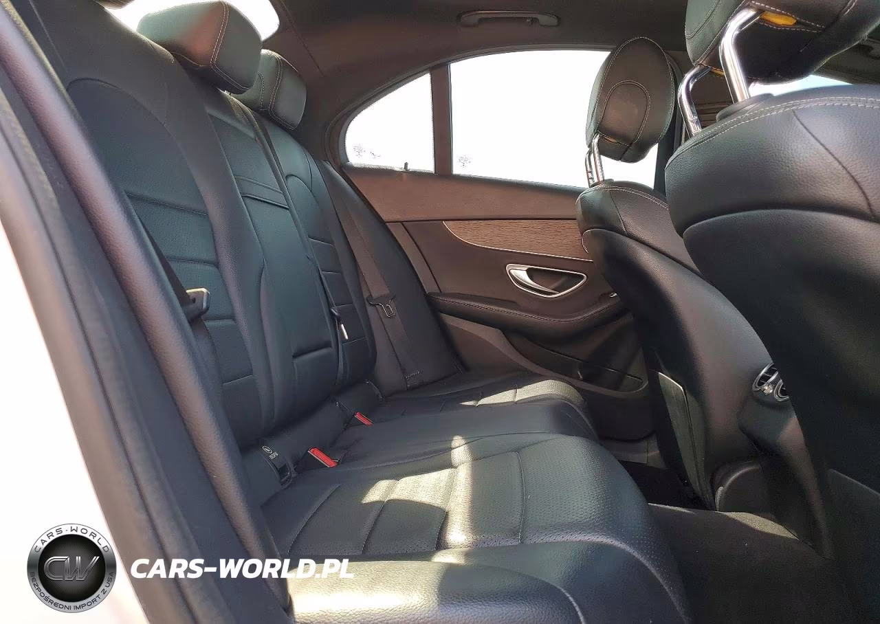 2019 Mercedes-Benz C 300 4Matic VIN:55SWF8EB8KU312734 - 10
