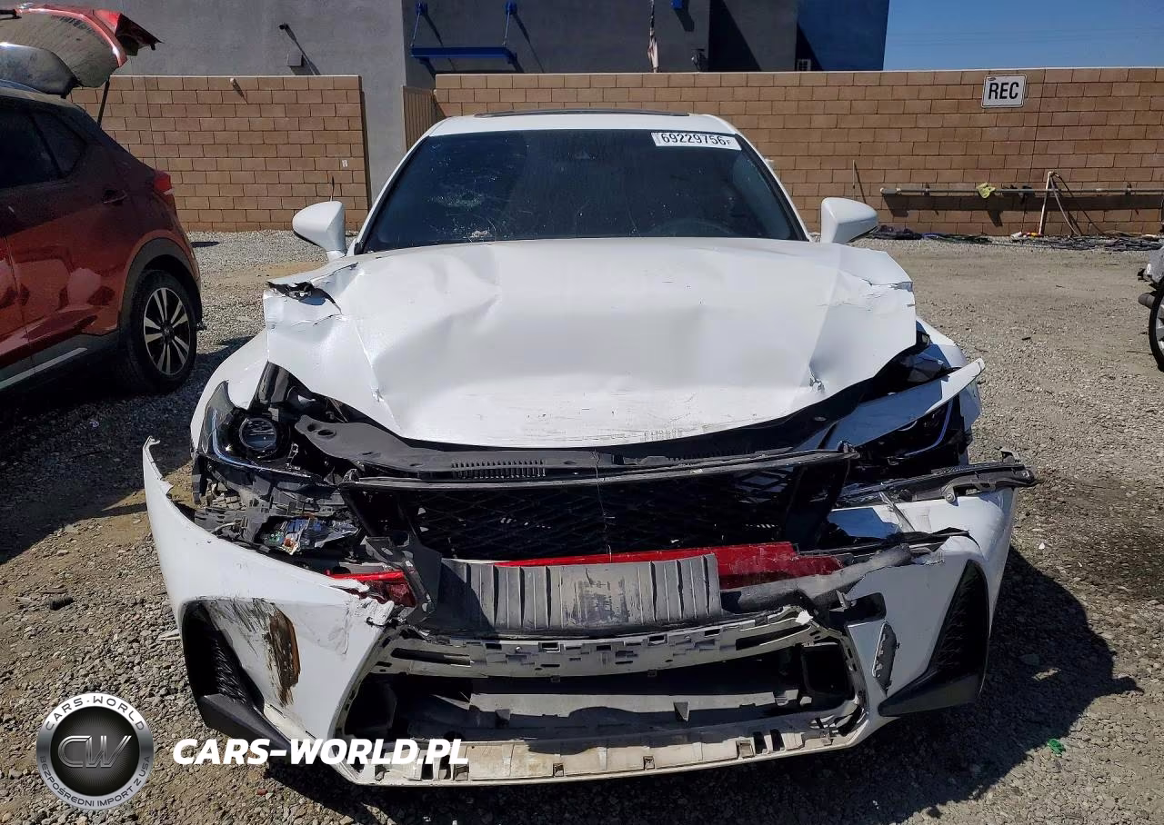 2017 Lexus Is 200T VIN:JTHBA1D21H5046411 - 5