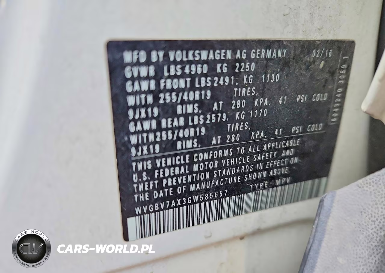 2016 Volkswagen Tiguan S VIN:WVGBV7AX3GW585657 - 12