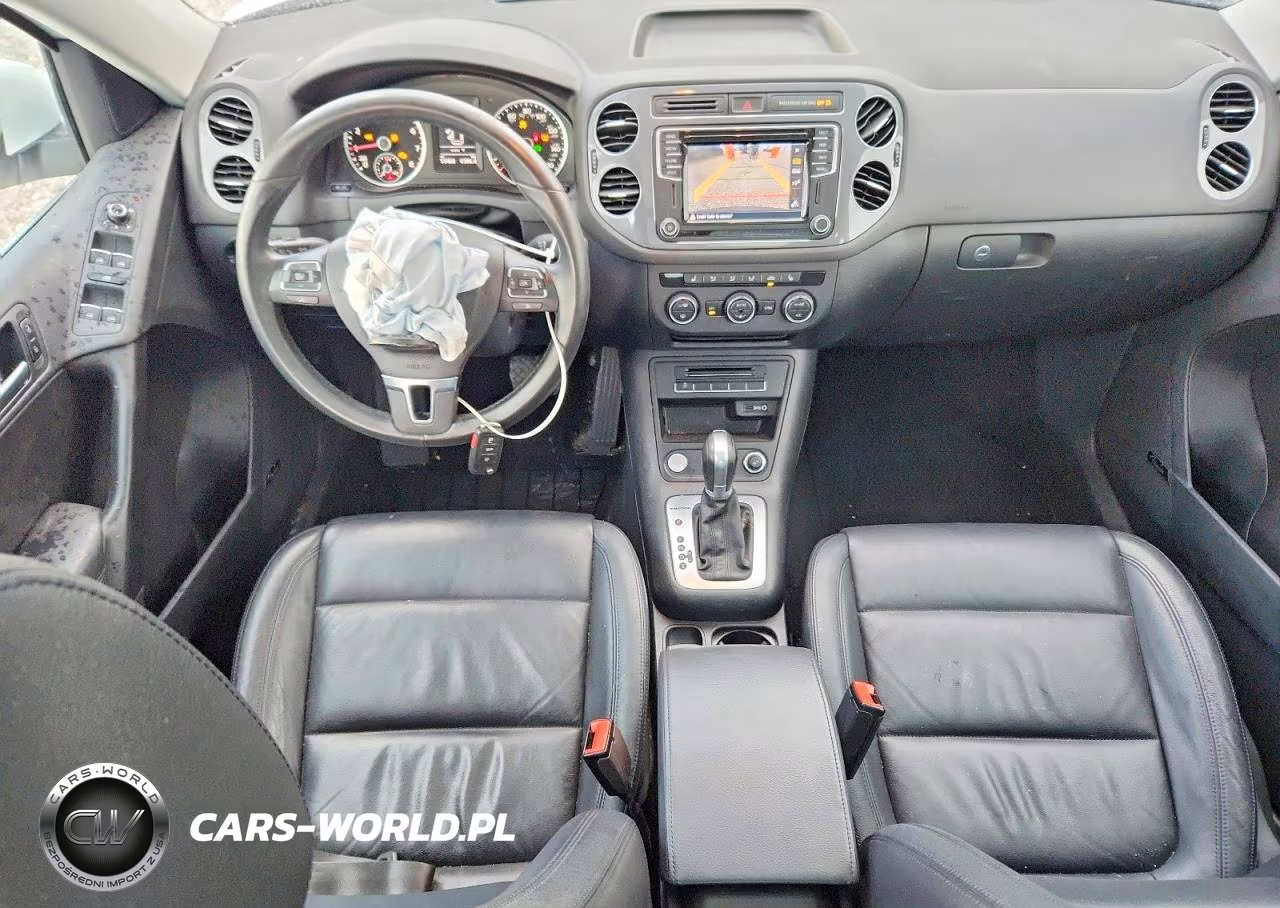 2016 Volkswagen Tiguan S VIN:WVGBV7AX3GW585657 - 8