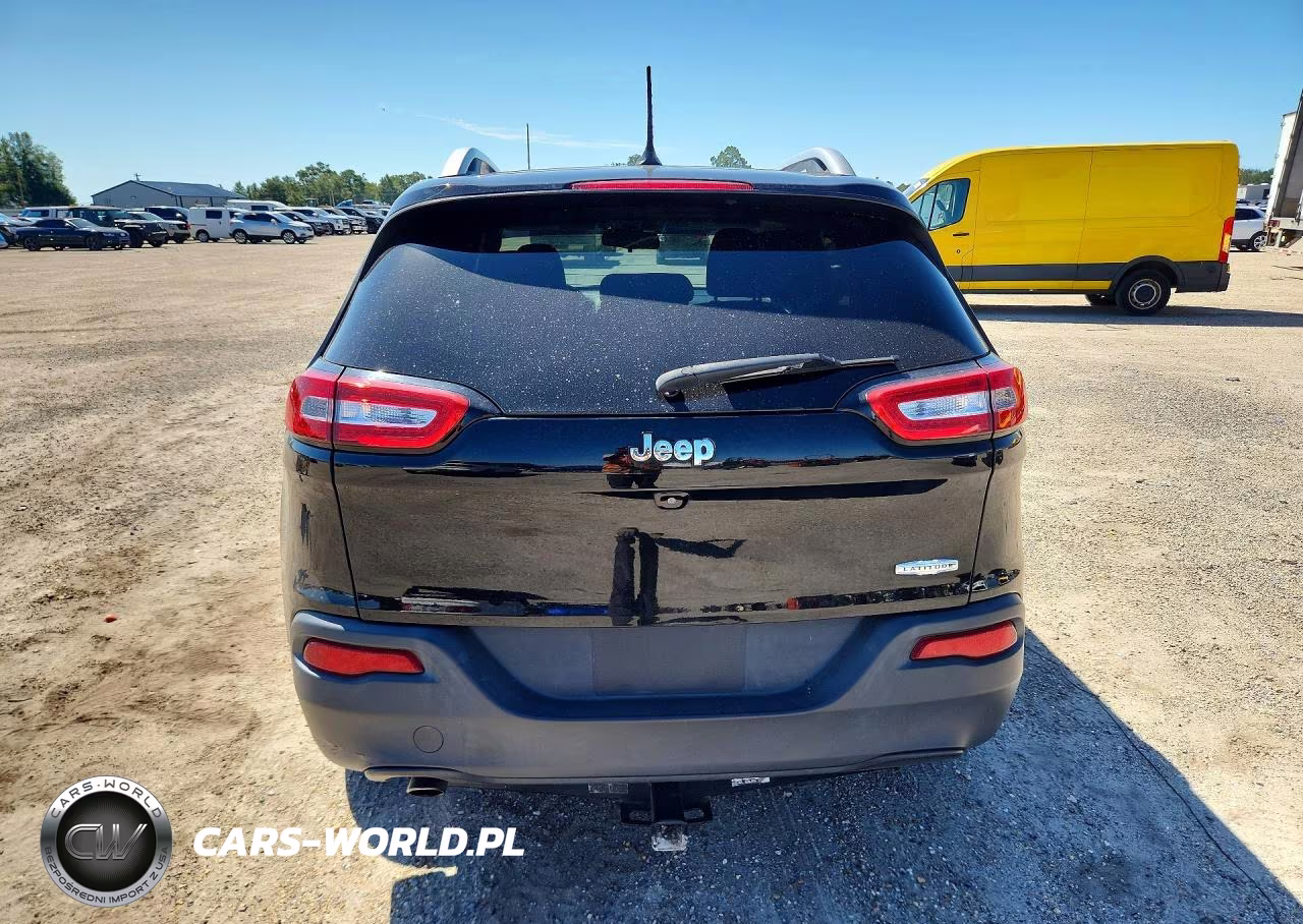 2018 Jeep Cherokee Latitude VIN:1C4PJLCB4JD503809 - 6
