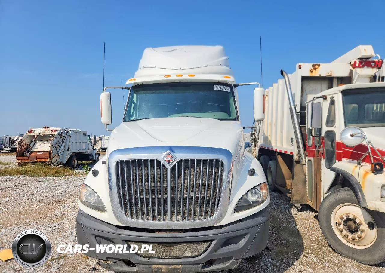 2014 International Prostar Semi Truck VIN:3HSDJAPR0EN797610 - 5