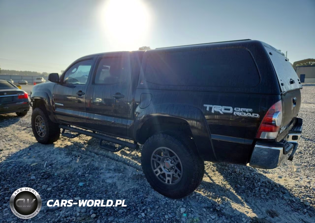 2015 Toyota Tacoma V6 VIN:5TFLU4EN3FX127211 - 2