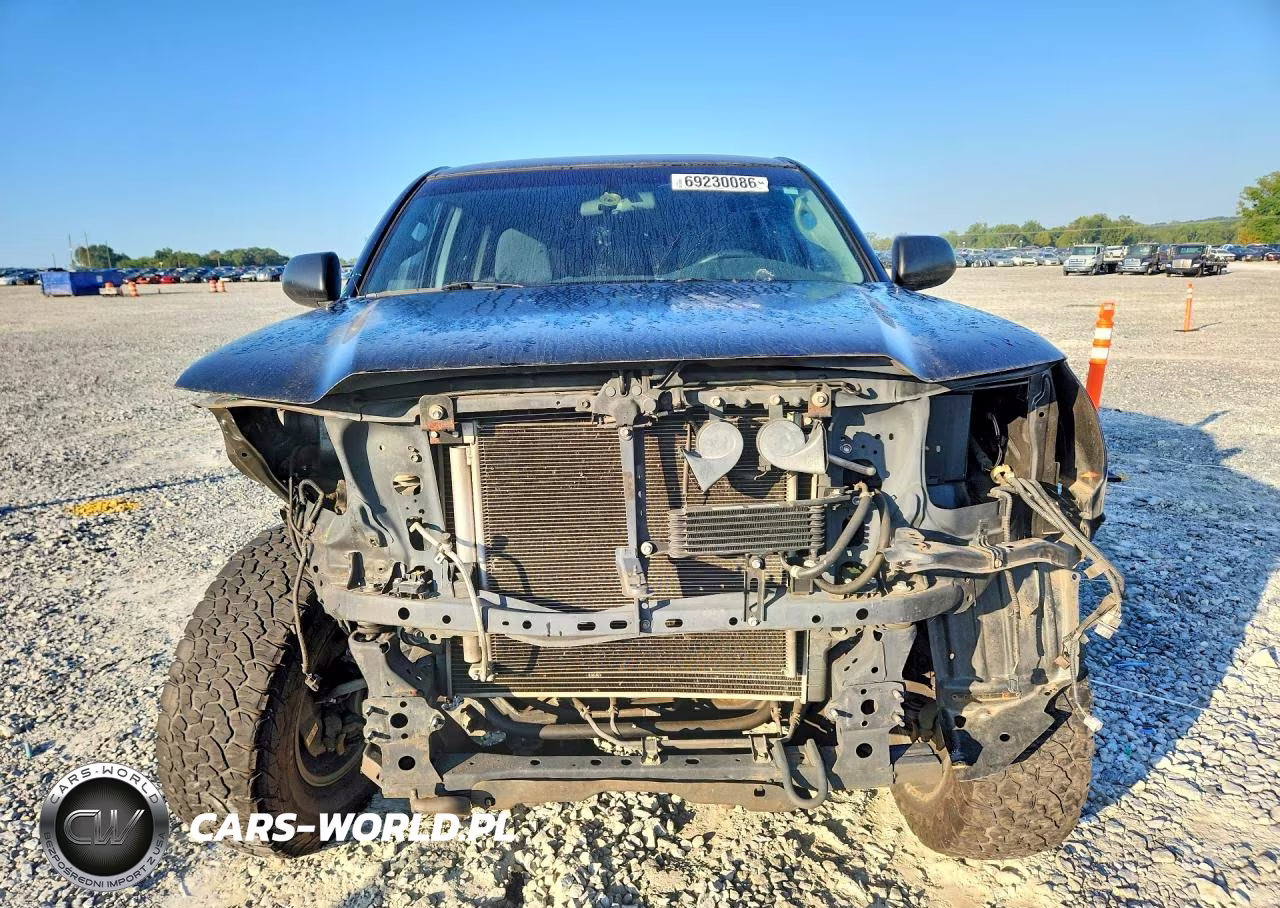 2015 Toyota Tacoma V6 VIN:5TFLU4EN3FX127211 - 5