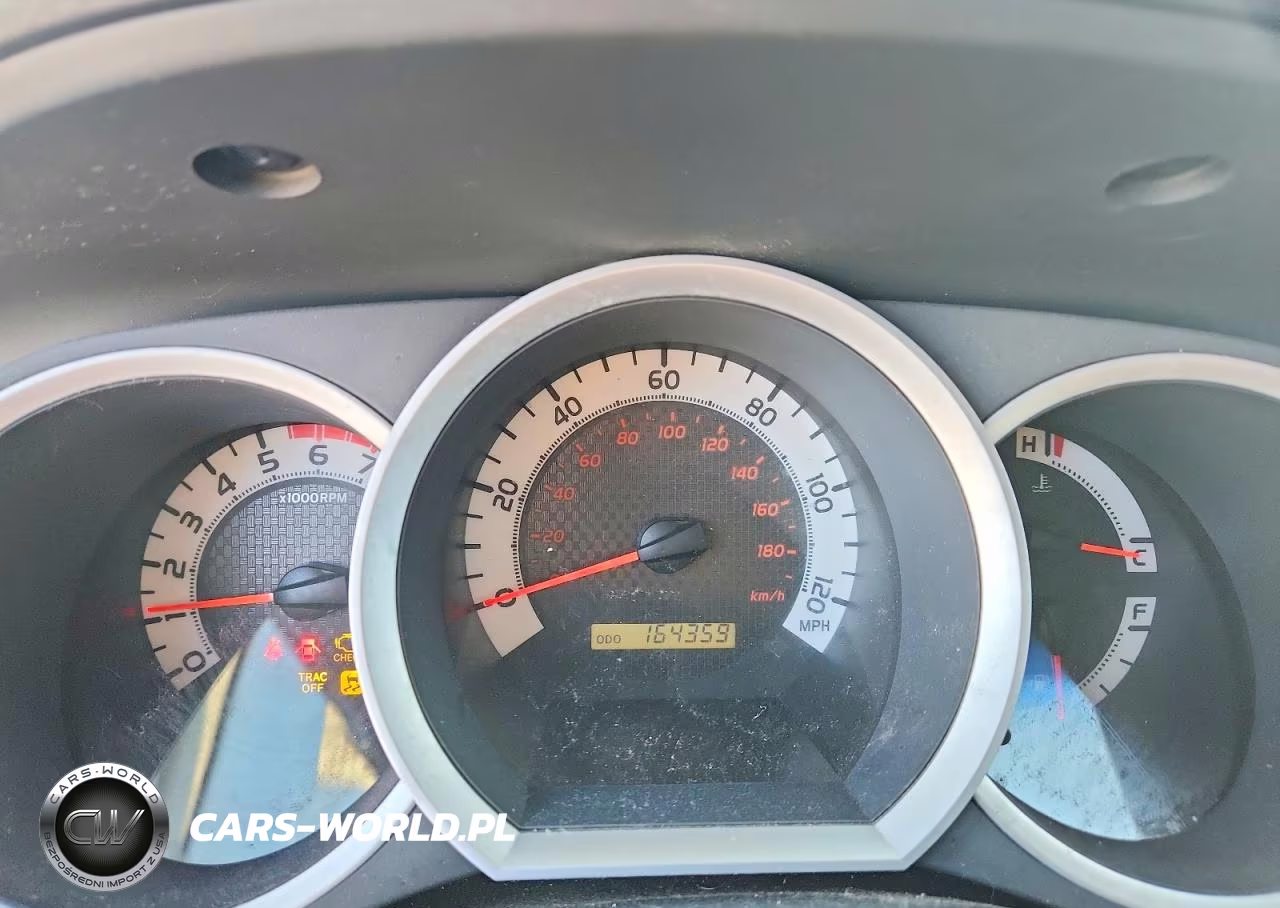 2015 Toyota Tacoma V6 VIN:5TFLU4EN3FX127211 - 9