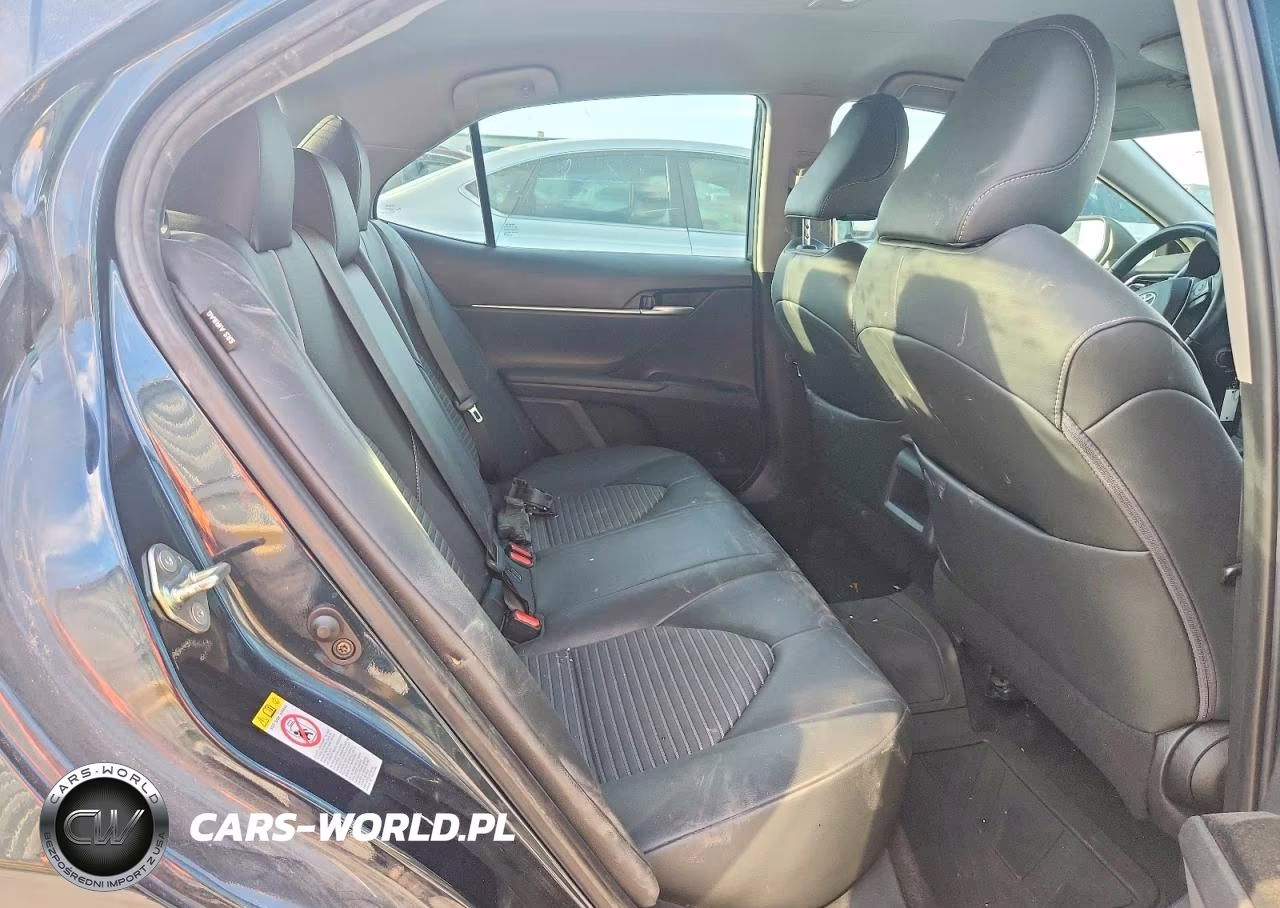 2019 Toyota Camry Se VIN:4T1B11HK9KU238907 - 10