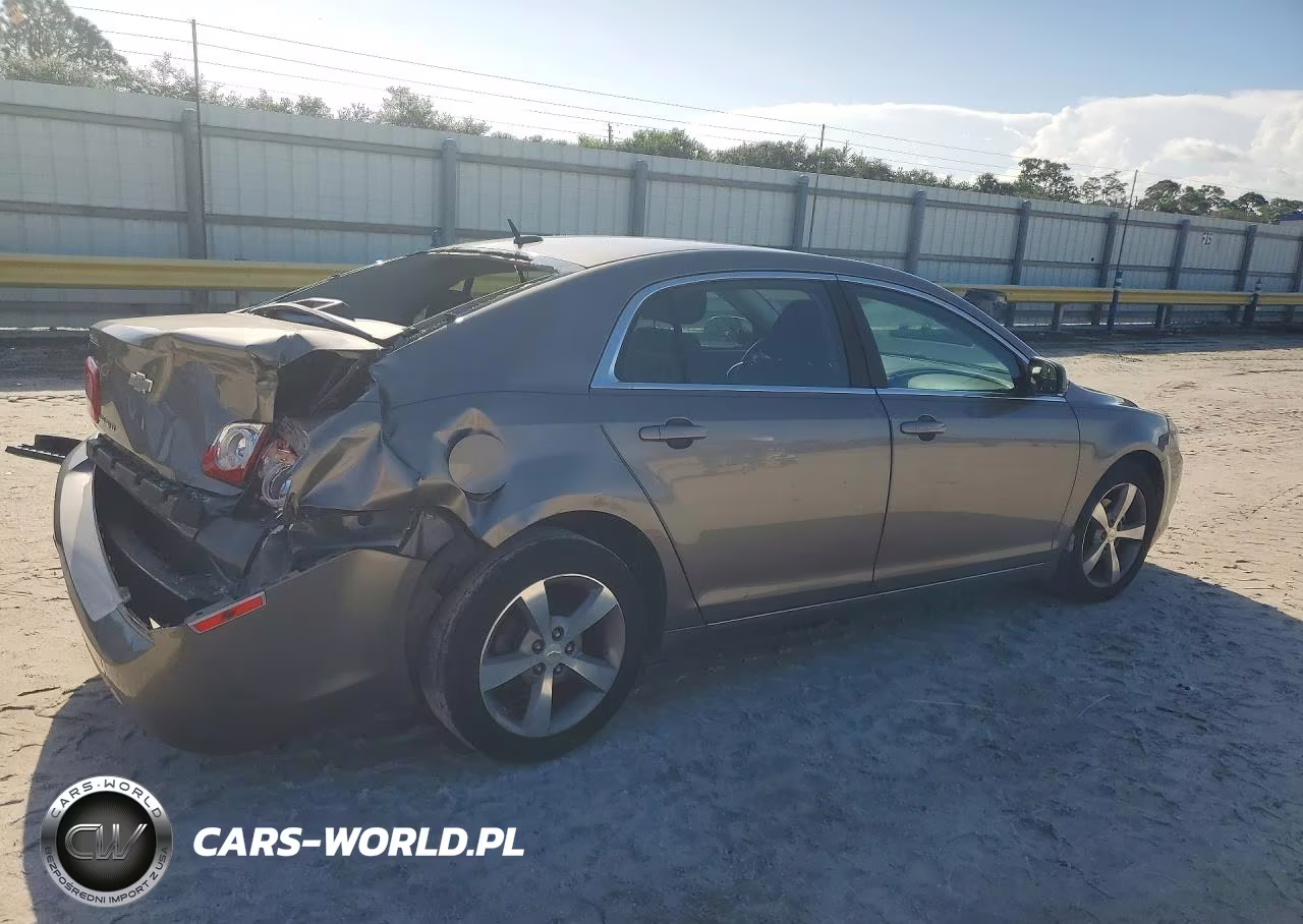 2011 Chevrolet Malibu 1Lt VIN:1G1ZC5E13BF336697 - 3