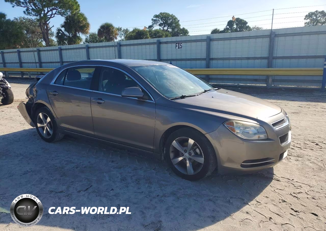2011 Chevrolet Malibu 1Lt VIN:1G1ZC5E13BF336697 - 4