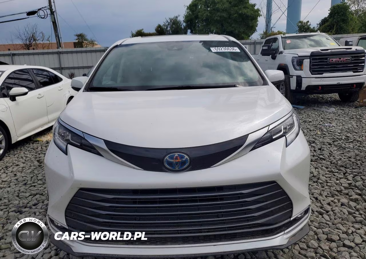 2023 Toyota Sienna Limited 7-Passenger VIN:5TDZSKFC1PS092905 - 5