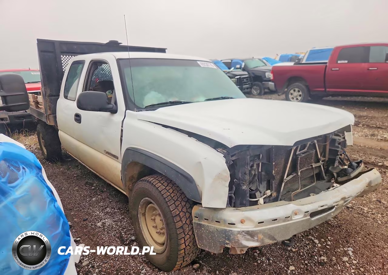 2005 Chevrolet Silverado K2500 Heavy Duty VIN:1GBHK29U95E285536 - 4