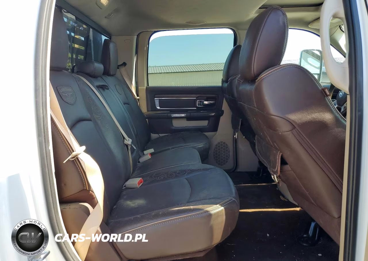 2016 Ram 3500 Longhorn VIN:3C63RRKL4GG137552 - 10