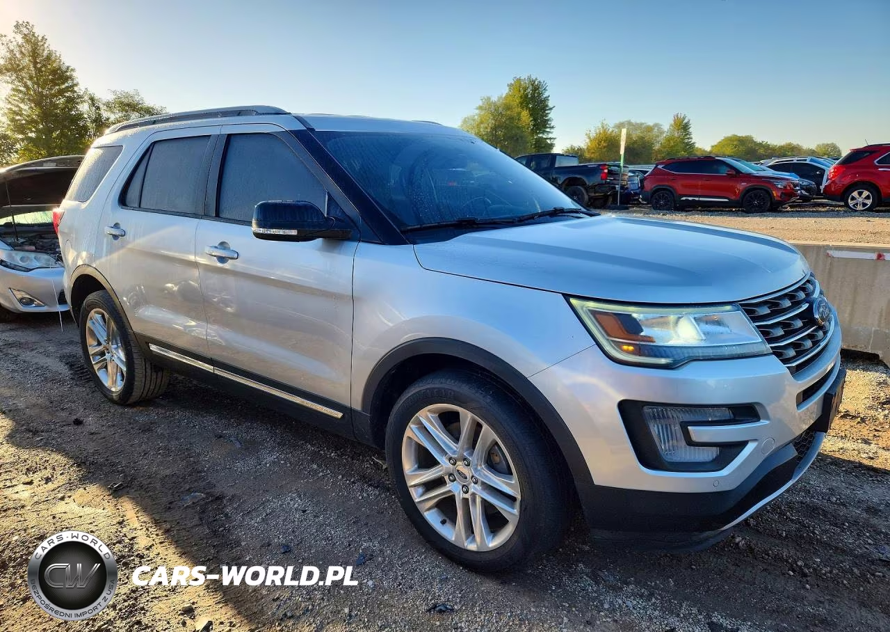 2017 Ford Explorer Xlt VIN:1FM5K8D85HGD50964 - 4