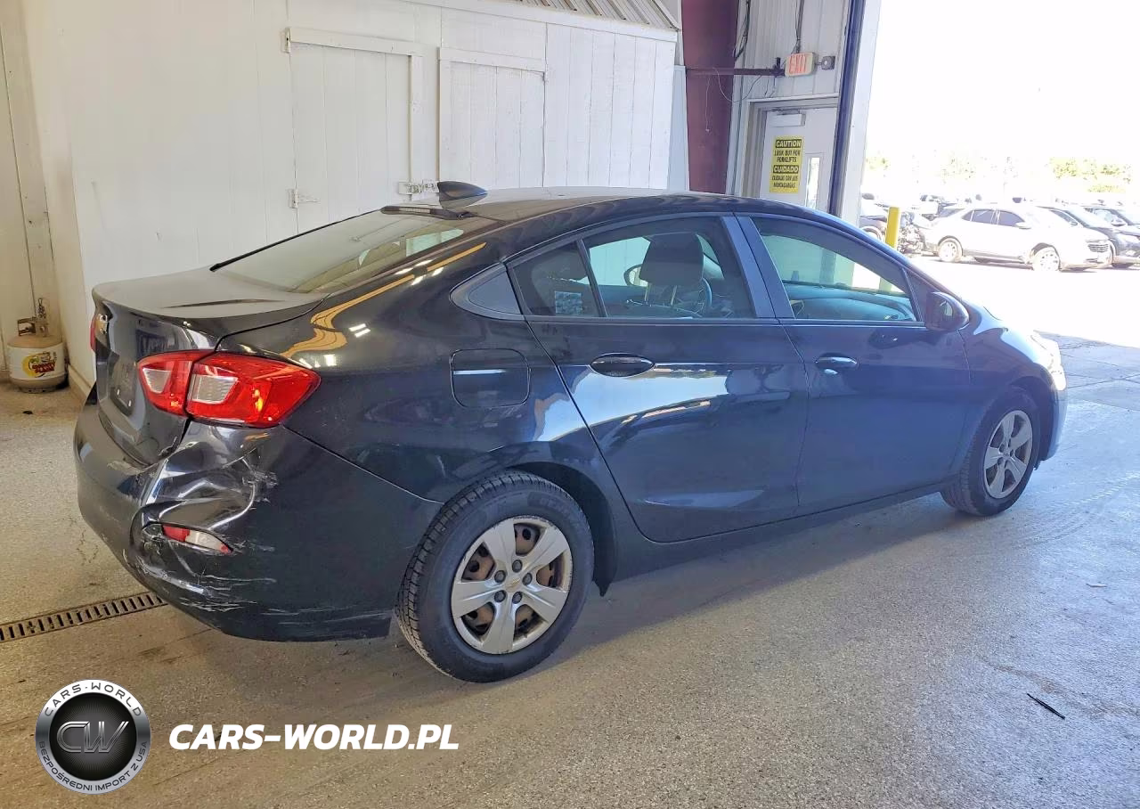 2017 Chevrolet Cruze Ls VIN:1G1BC5SM8H7279769 - 3