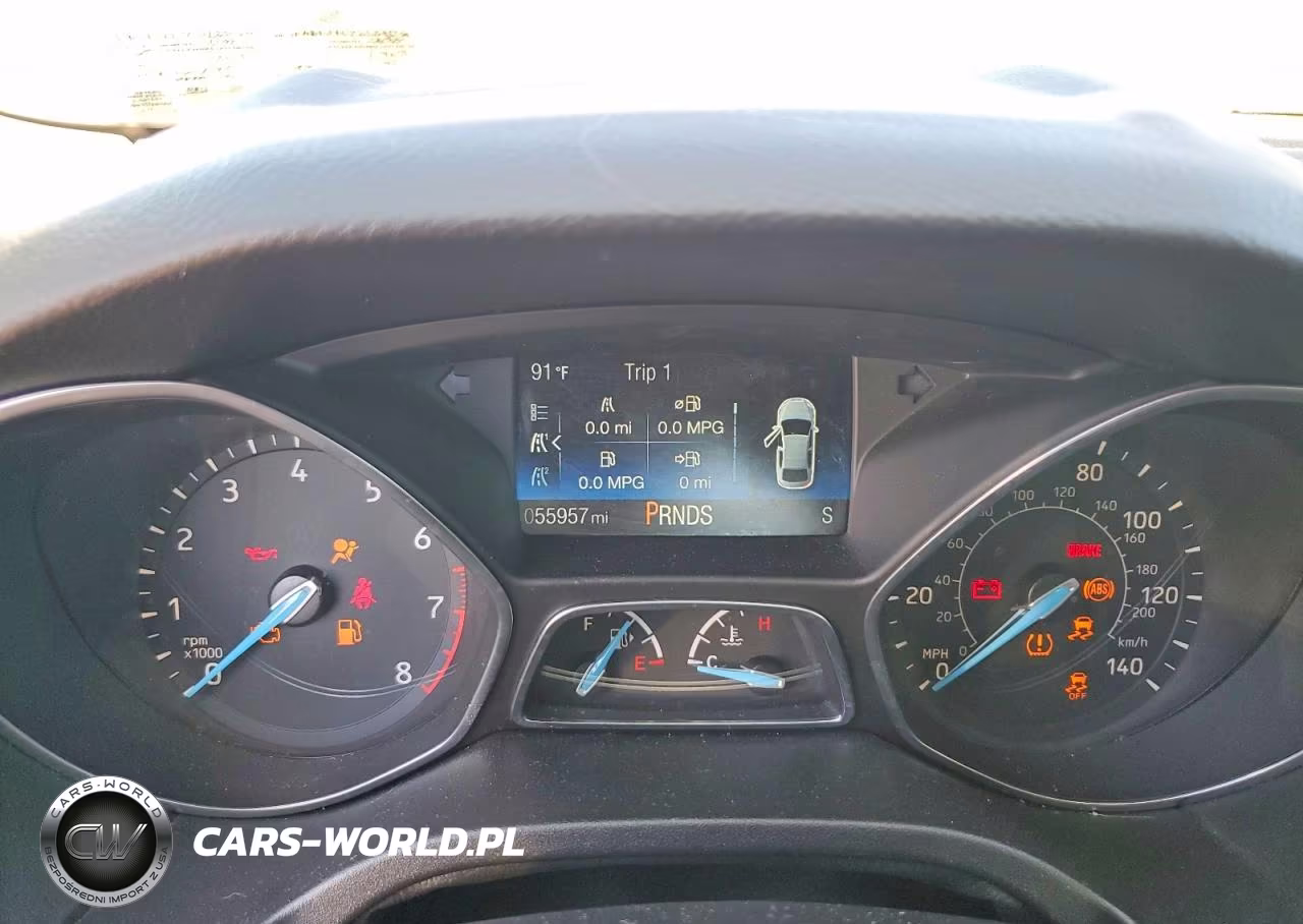 2018 Ford Focus Se VIN:1FADP3FE7JL255364 - 9