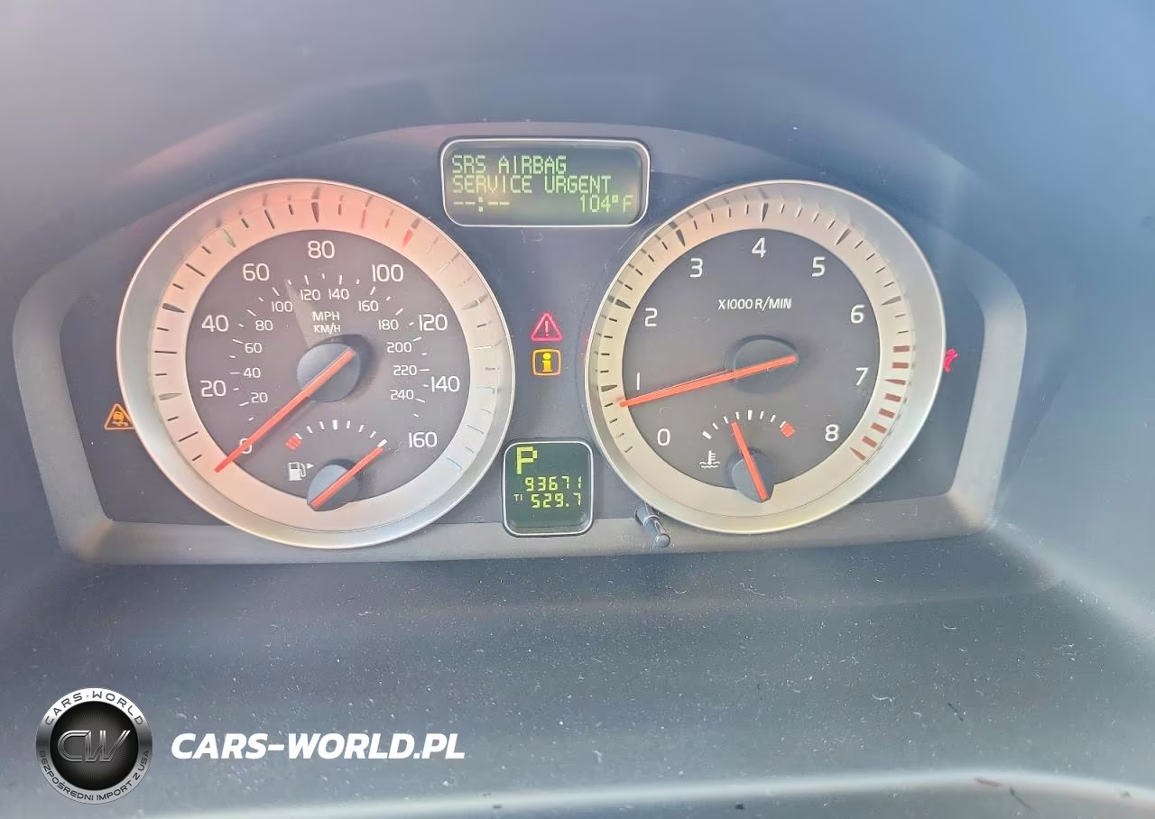 2012 Volvo C70 T5 VIN:YV1672MC8CJ126606 - 9