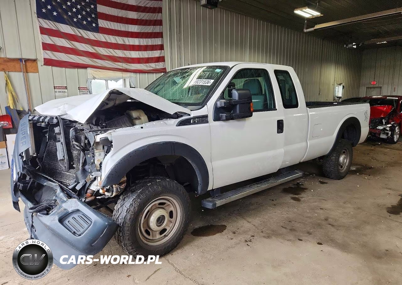 2015 Ford F250 Super Duty VIN:1FT7X2B6XFED57656 - 1