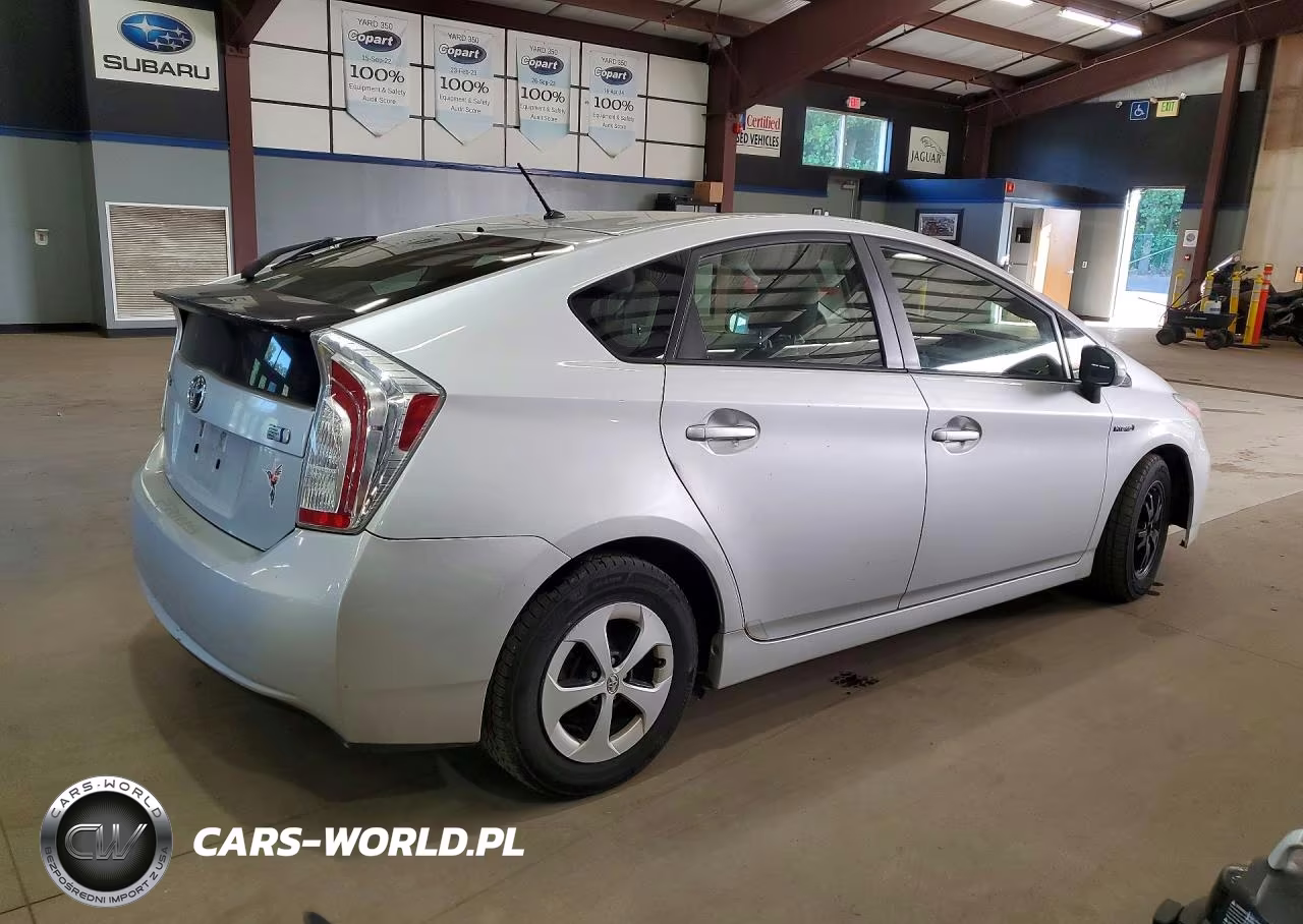 2012 Toyota Prius Two VIN:JTDKN3DU1C5414288 - 3