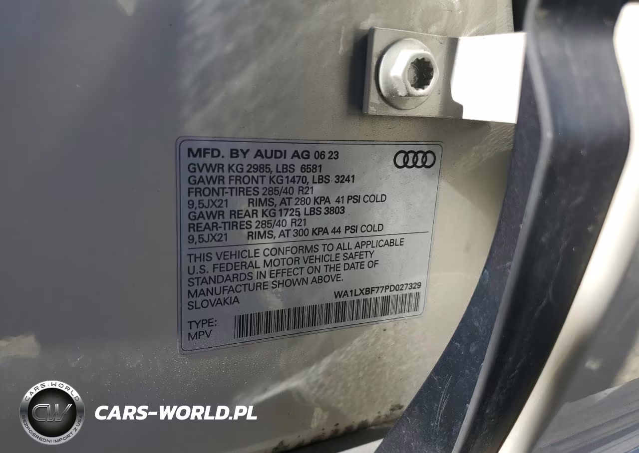 2023 Audi Q7 Premium Plus VIN:WA1LXBF77PD027329 - 13