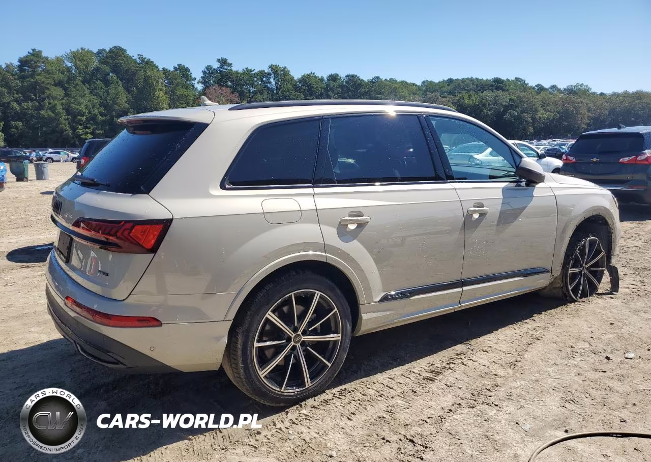 2023 Audi Q7 Premium Plus VIN:WA1LXBF77PD027329 - 3