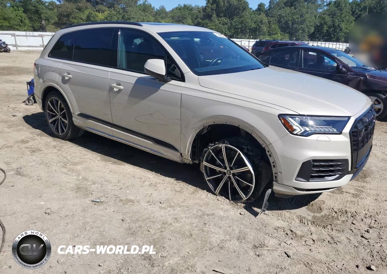 2023 Audi Q7 Premium Plus VIN:WA1LXBF77PD027329 - 4