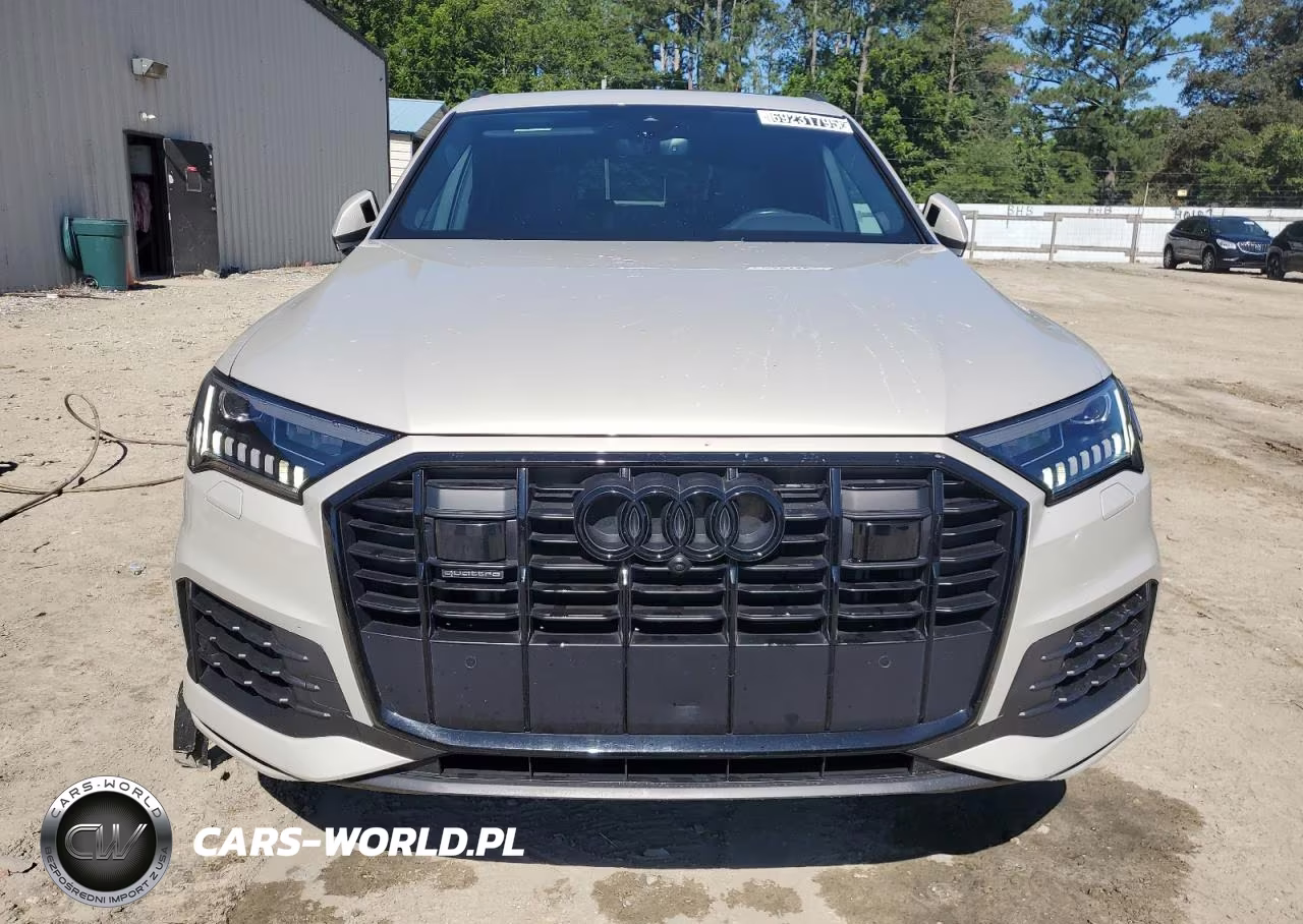 2023 Audi Q7 Premium Plus VIN:WA1LXBF77PD027329 - 5