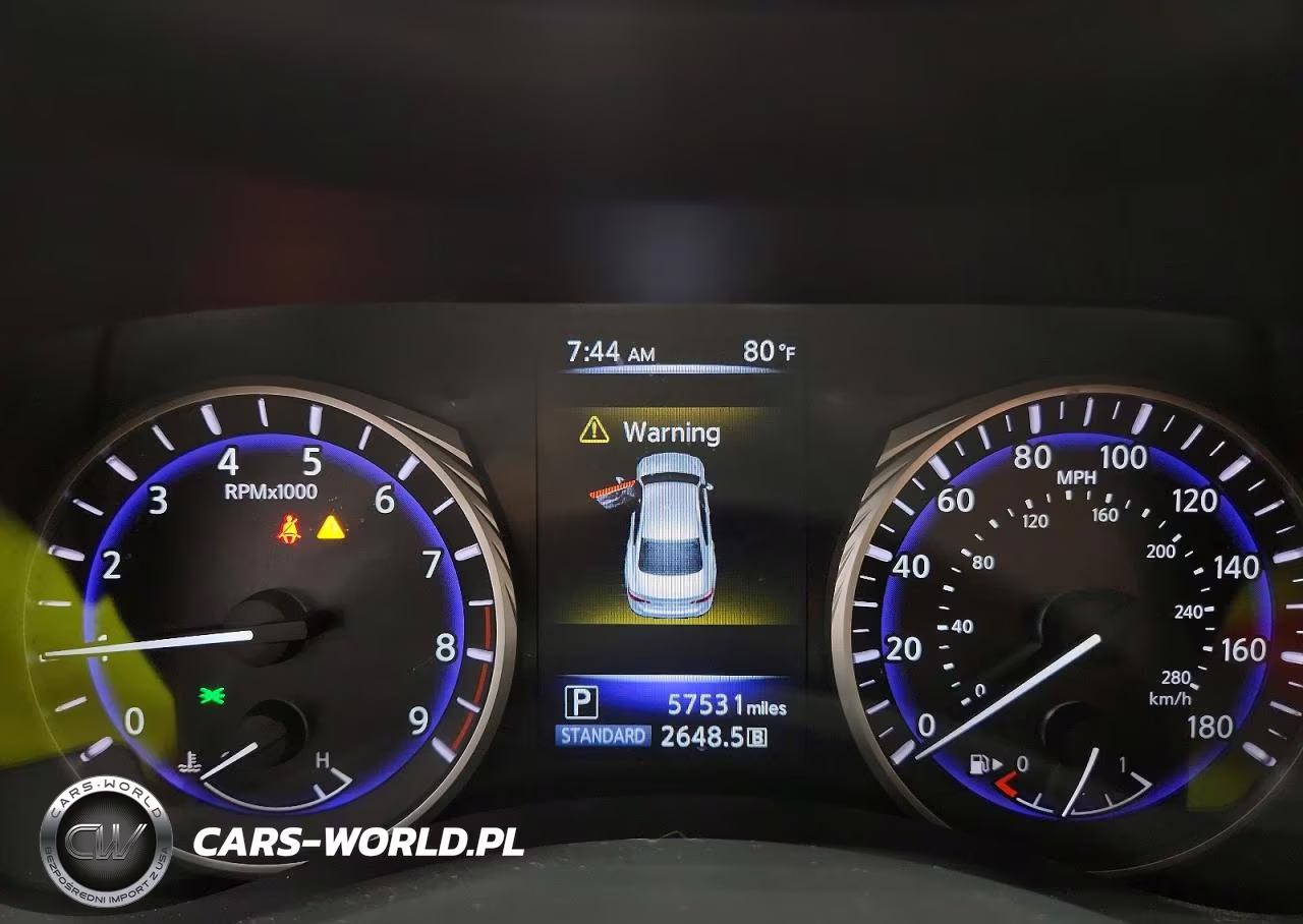 2015 Infiniti Q50 Premium VIN:JN1BV7AR8FM405155 - 9