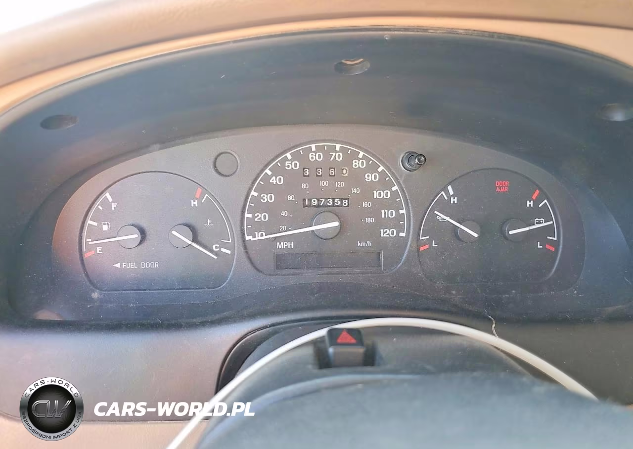 1999 Ford Ranger Super Cab VIN:1FTYR14C8XTA04213 - 9