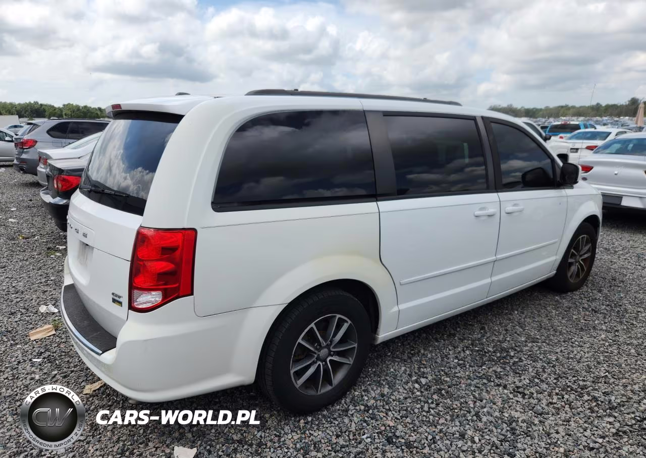 2017 Dodge Grand Caravan Gt VIN:2C4RDGEG7HR755397 - 3