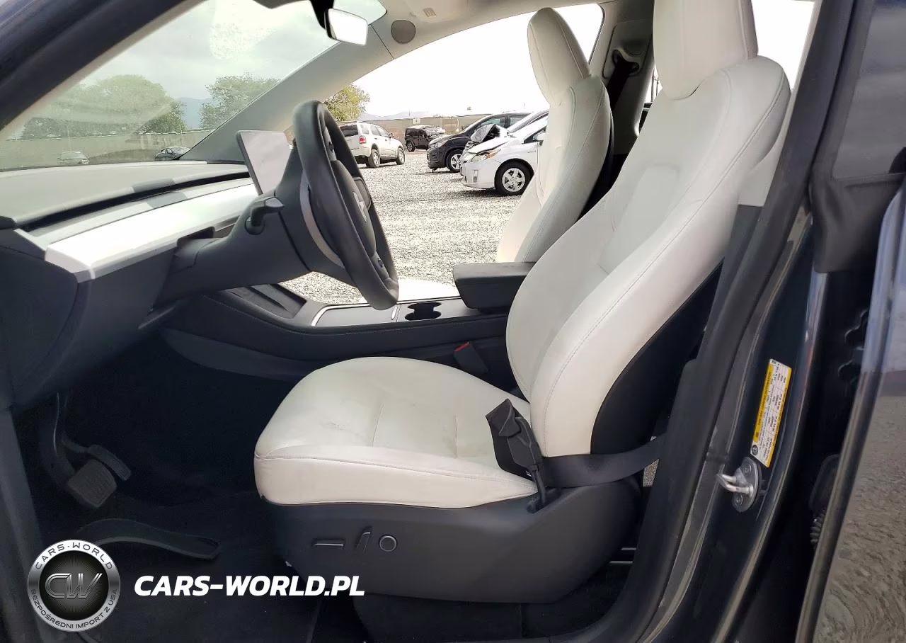2023 Tesla Model Y VIN:7SAYGDEE3PA091447 - 7