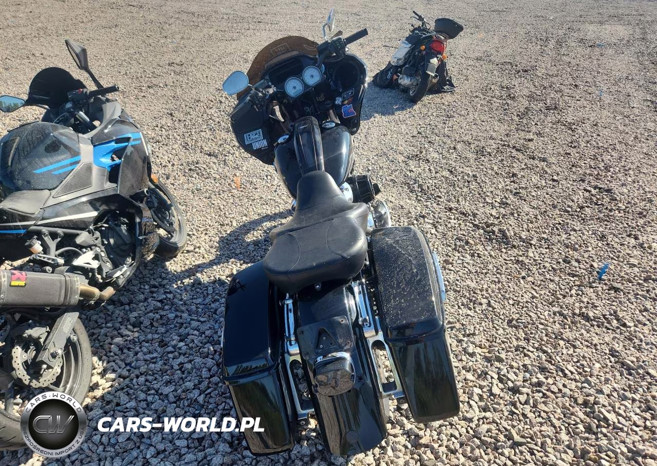 2019 Harley-Davidson Flhr VIN:1HD1FBC10KB670107 - 4