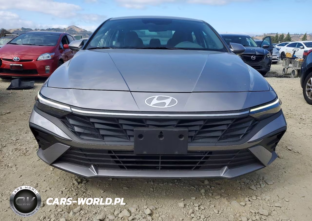 2025 Hyundai Elantra Se VIN:KMHLL4DG1SU008800 - 5
