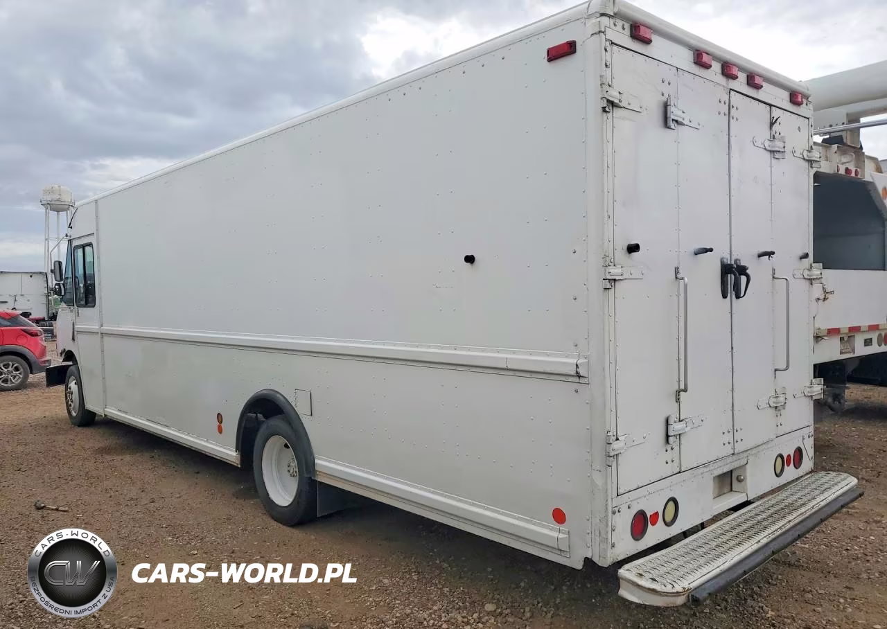 2004 Freightliner Mt45 Chassis Delivery Truck VIN:4UZAANBW14CM64480 - 2