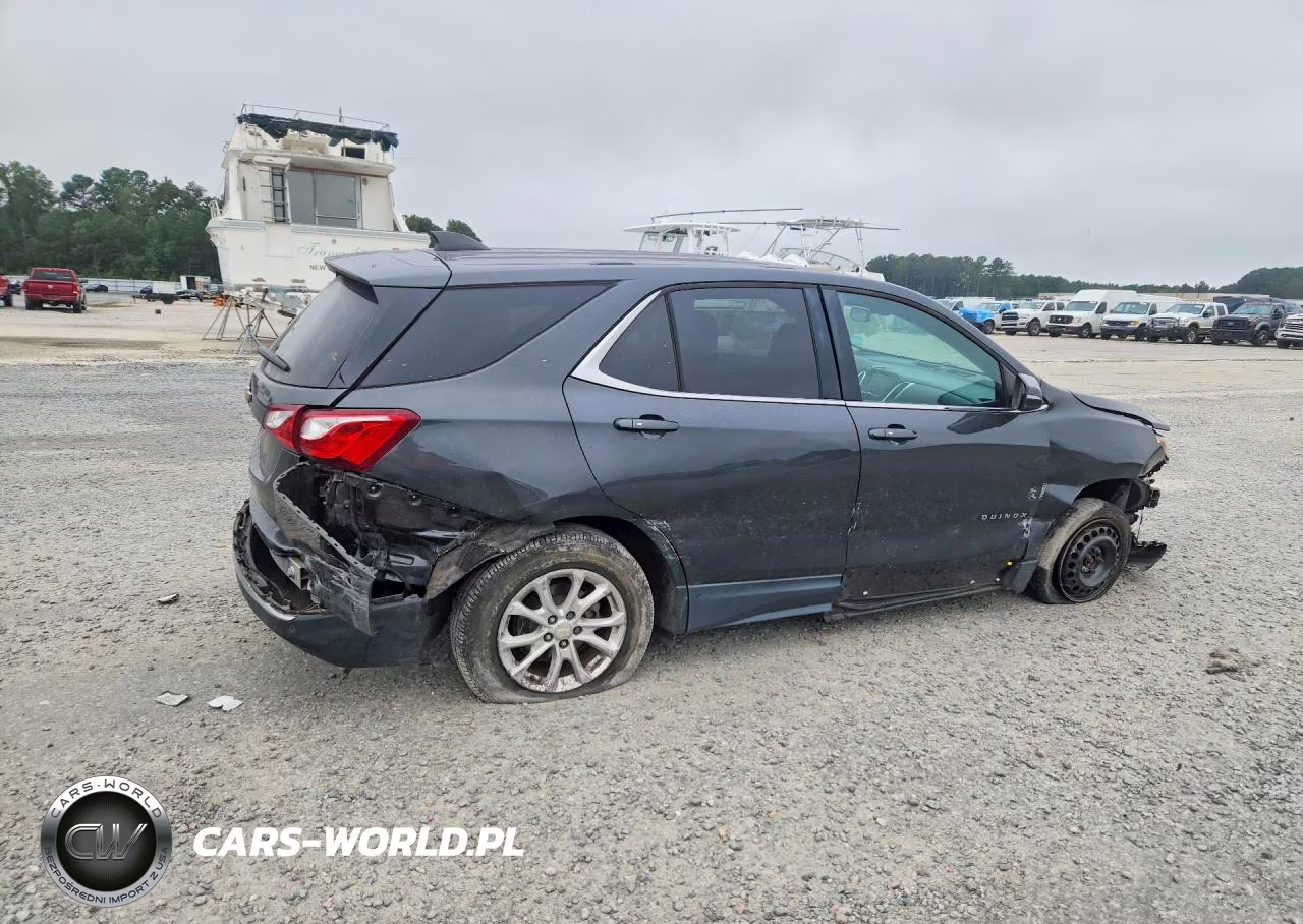 2018 Chevrolet Equinox Lt VIN:2GNAXJEV2J6140075 - 3
