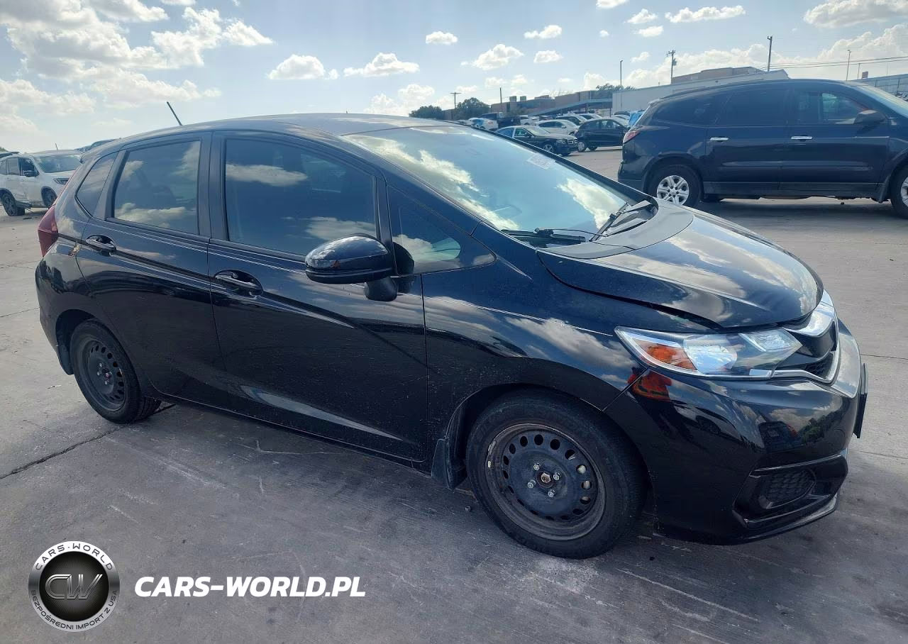2019 Honda Fit Lx VIN:3HGGK5H45KM729559 - 4