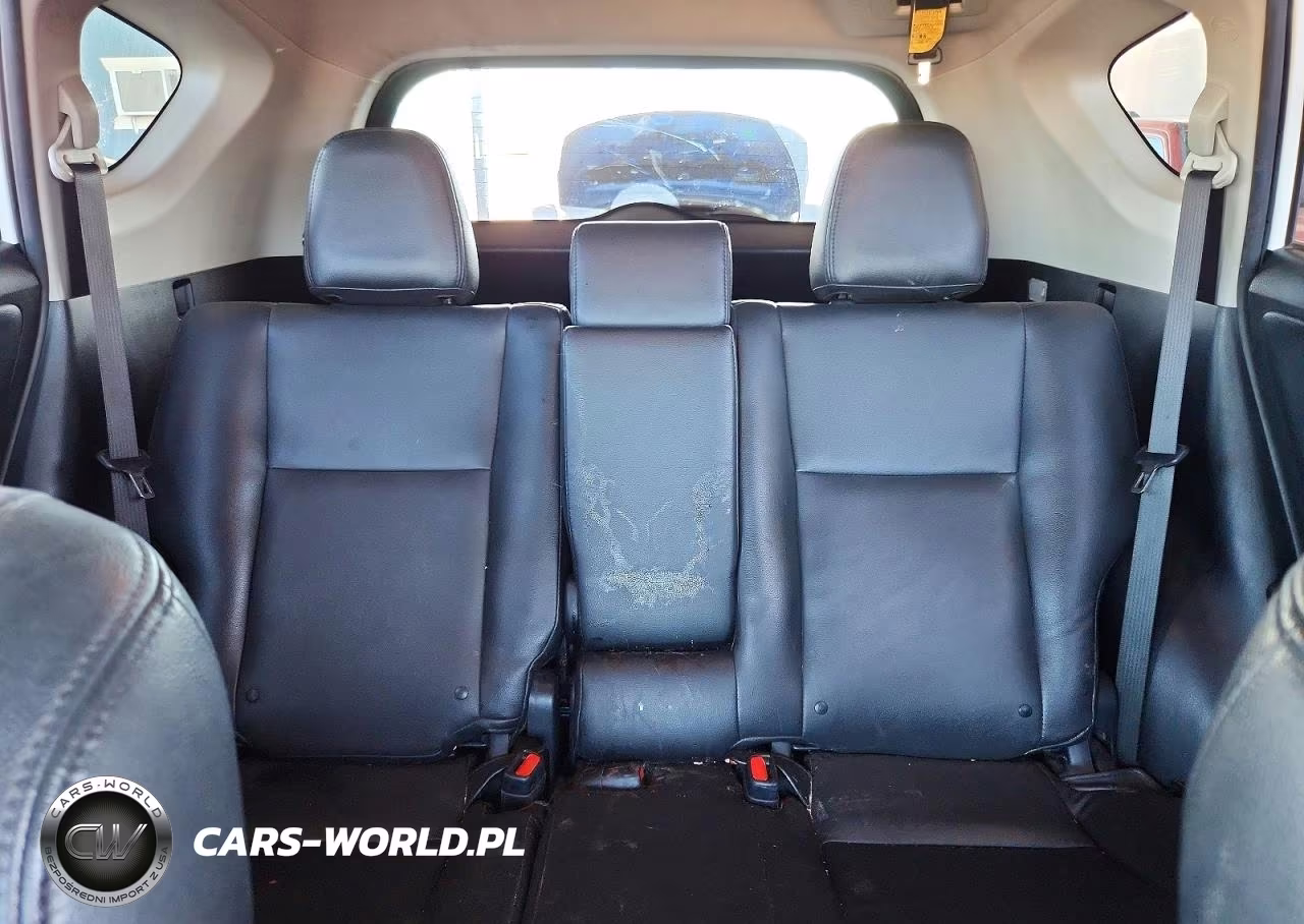 2018 Toyota Rav4 Le VIN:JTMBFREVXJJ212271 - 10
