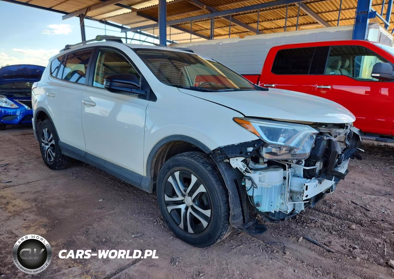 2018 Toyota Rav4 Le VIN:JTMBFREVXJJ212271 - 4