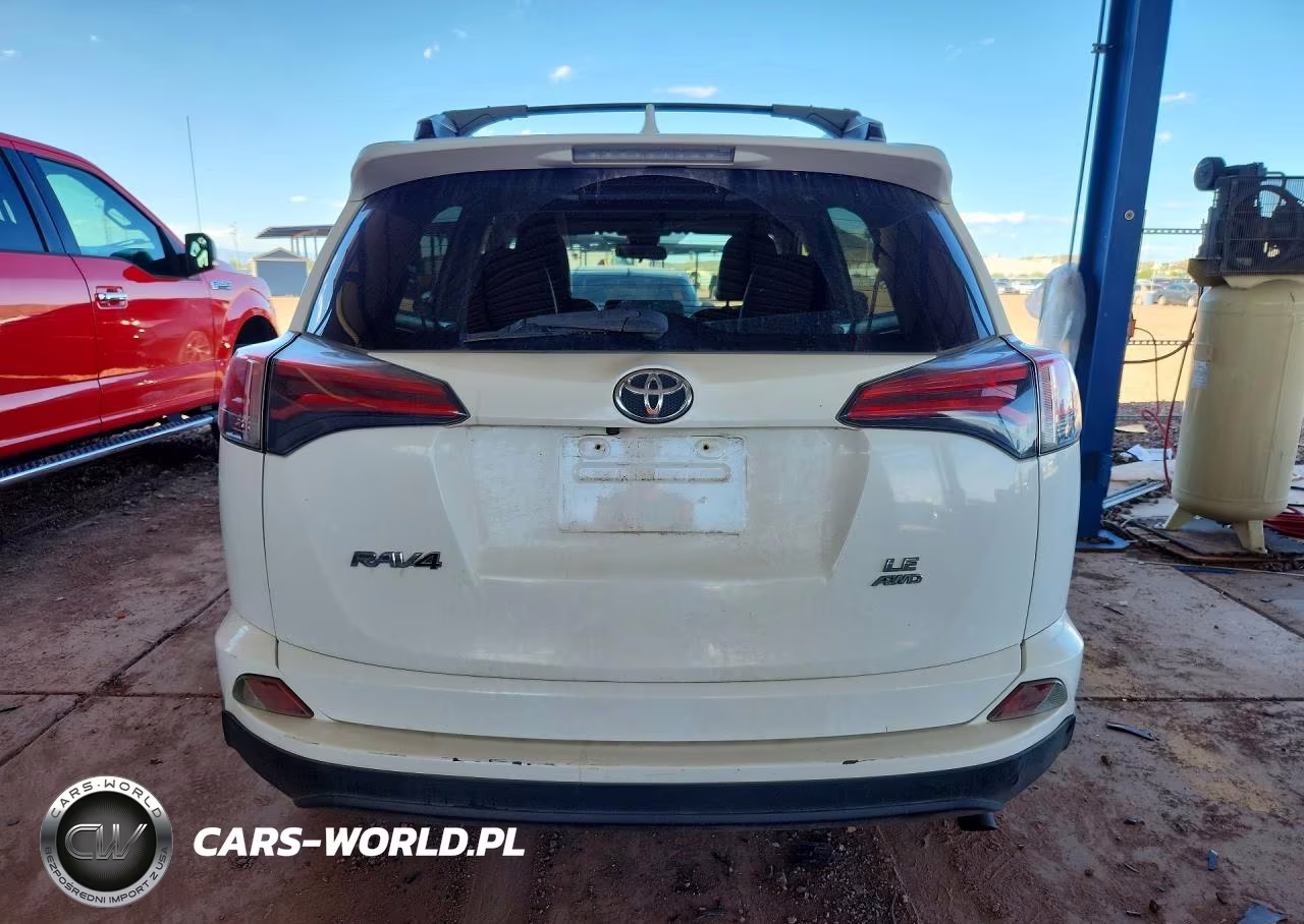 2018 Toyota Rav4 Le VIN:JTMBFREVXJJ212271 - 6