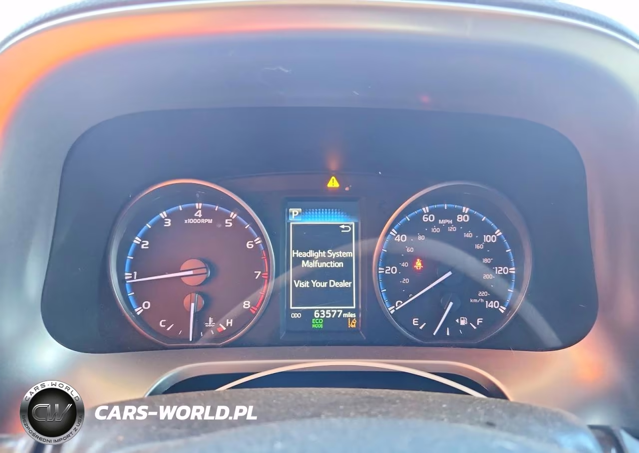 2018 Toyota Rav4 Le VIN:JTMBFREVXJJ212271 - 9