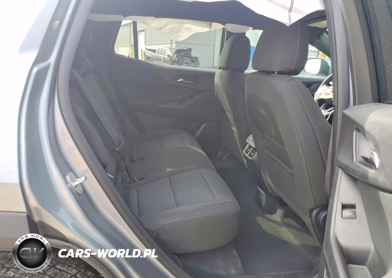 2026 Chevrolet Equinox Lt VIN:3GNAXHEG8TL419118 - 11