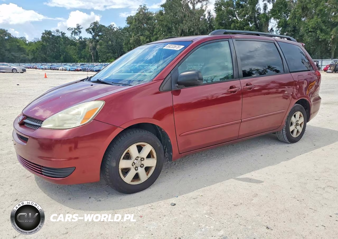 2005 Toyota Sienna Le 7 Passenger
