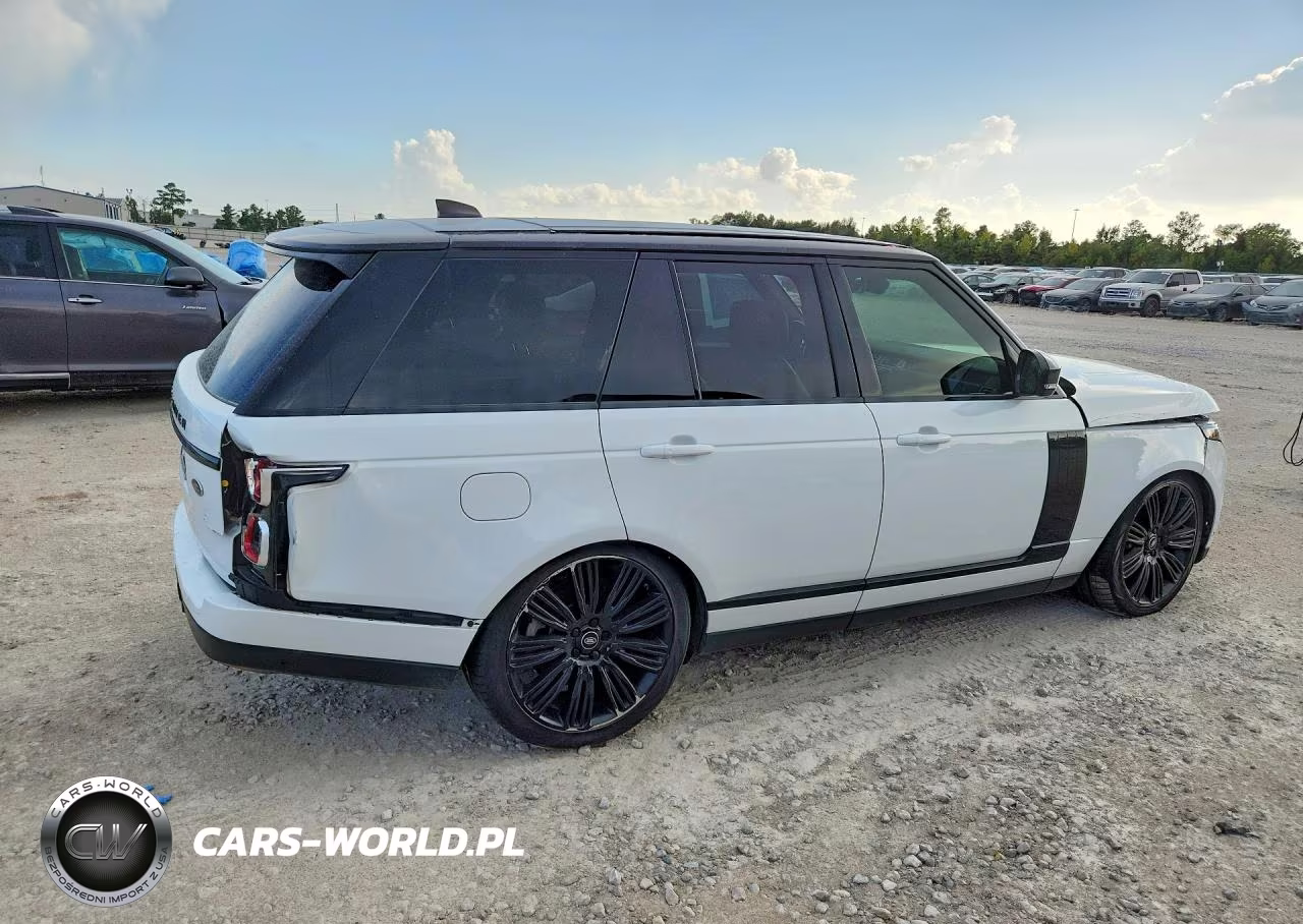 2020 Land Rover Range Rover P525 Hse VIN:SALGS2SE7LA575698 - 3