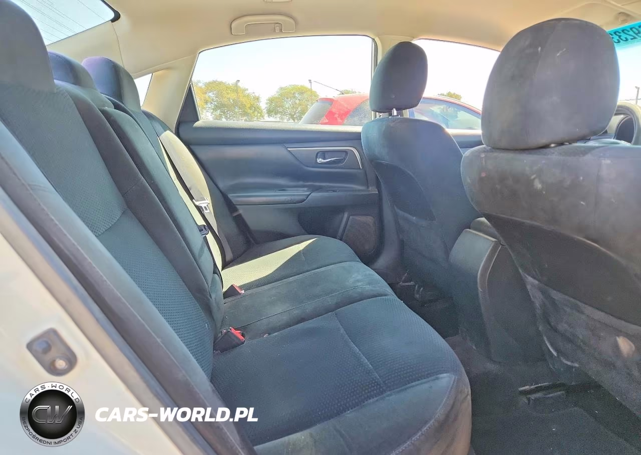 2015 Nissan Altima 2.5 S VIN:1N4AL3AP2FC571138 - 10