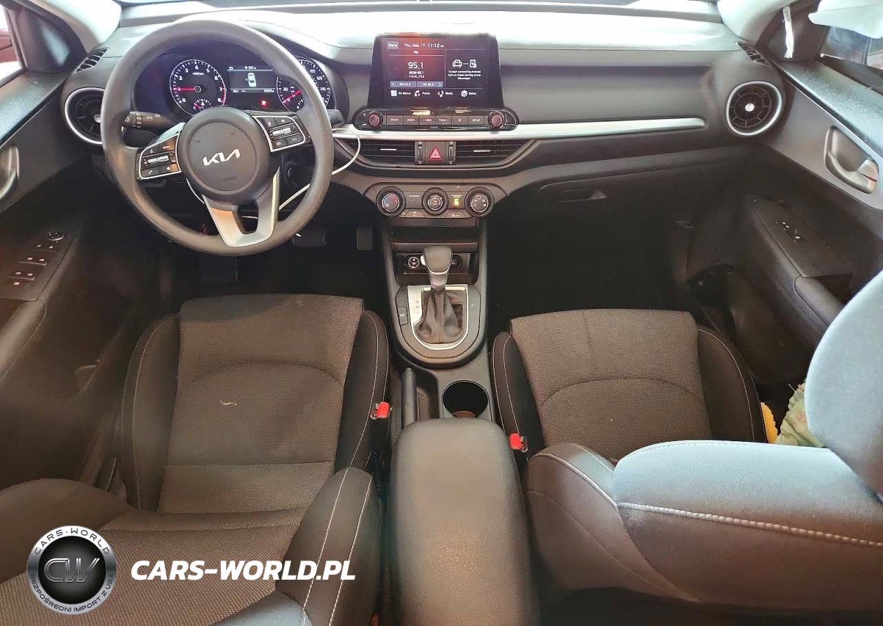 2023 Kia Forte Lxs VIN:3KPF24AD3PE509160 - 8