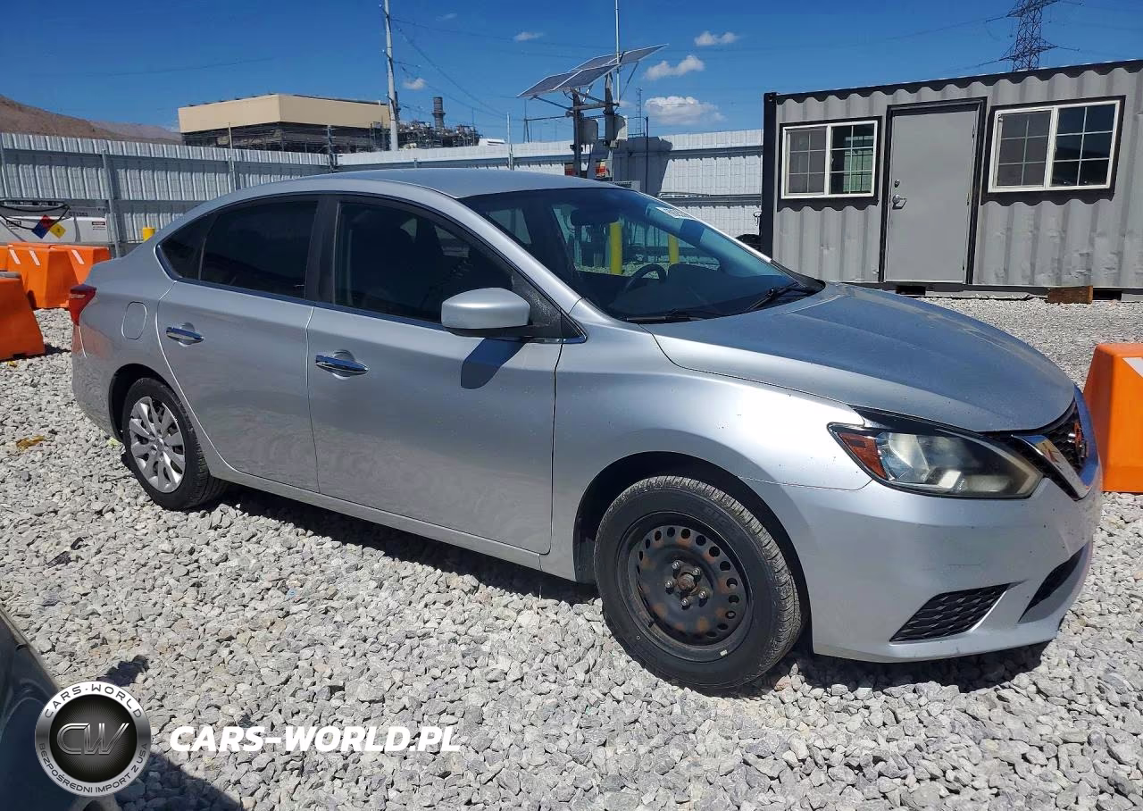 2017 Nissan Sentra Sv VIN:3N1AB7AP2HL667561 - 4