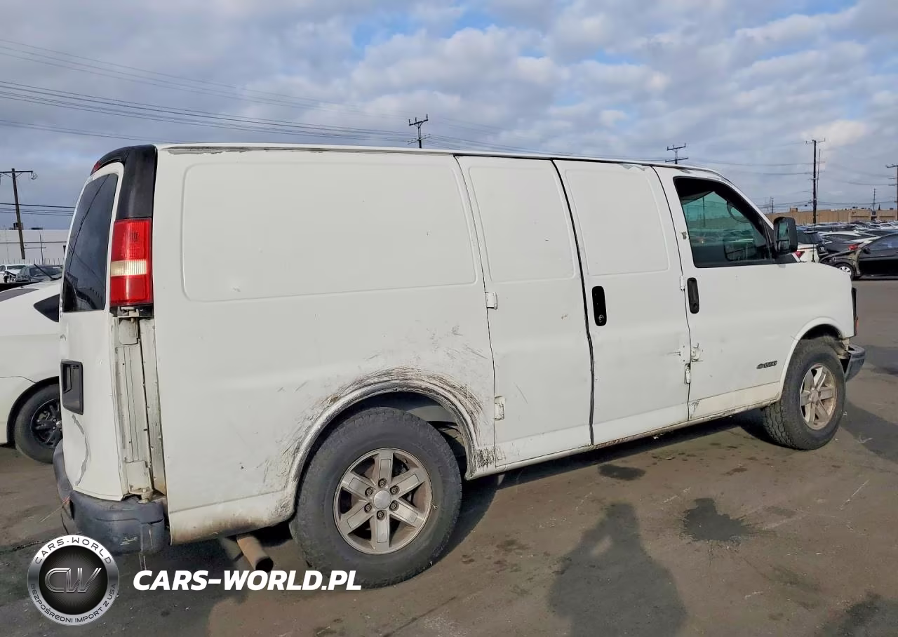 2008 Chevrolet Express G1500 VIN:1GCFG15X681167048 - 3
