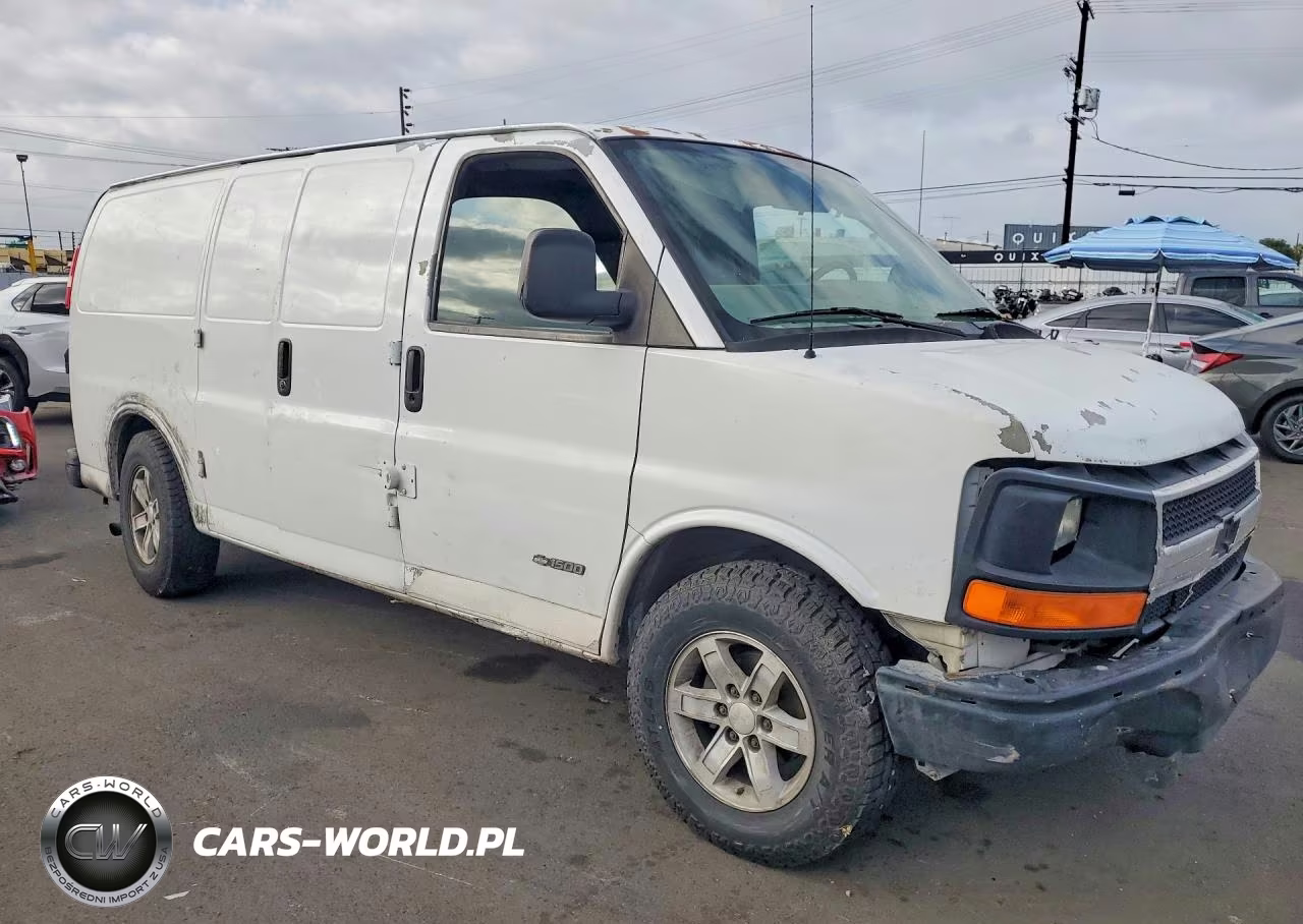 2008 Chevrolet Express G1500 VIN:1GCFG15X681167048 - 4