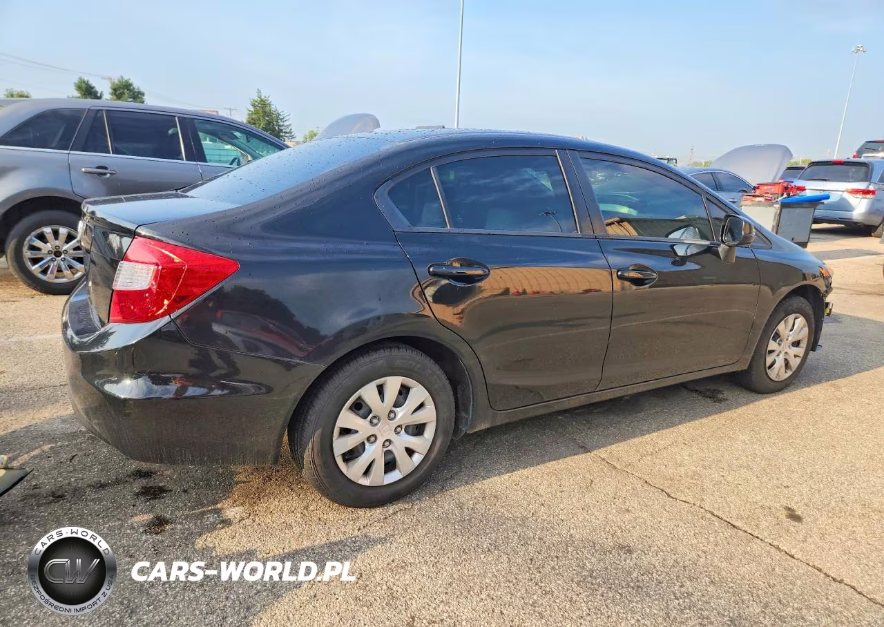 2012 Honda Civic Lx VIN:19XFB2F50CE328517 - 3