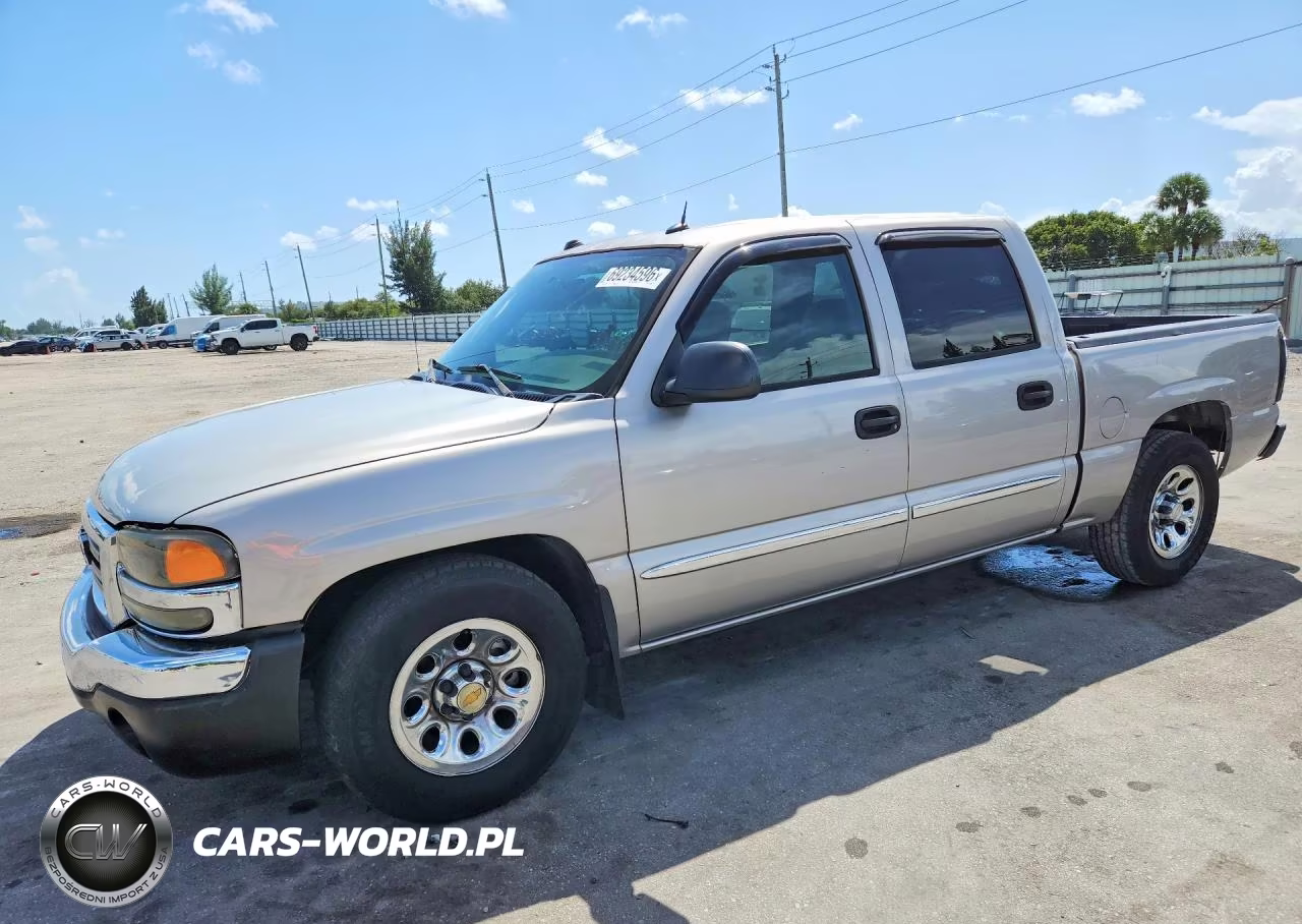 2005 GMC Sierra Sl VIN:2GTEC13T651257586 - 1
